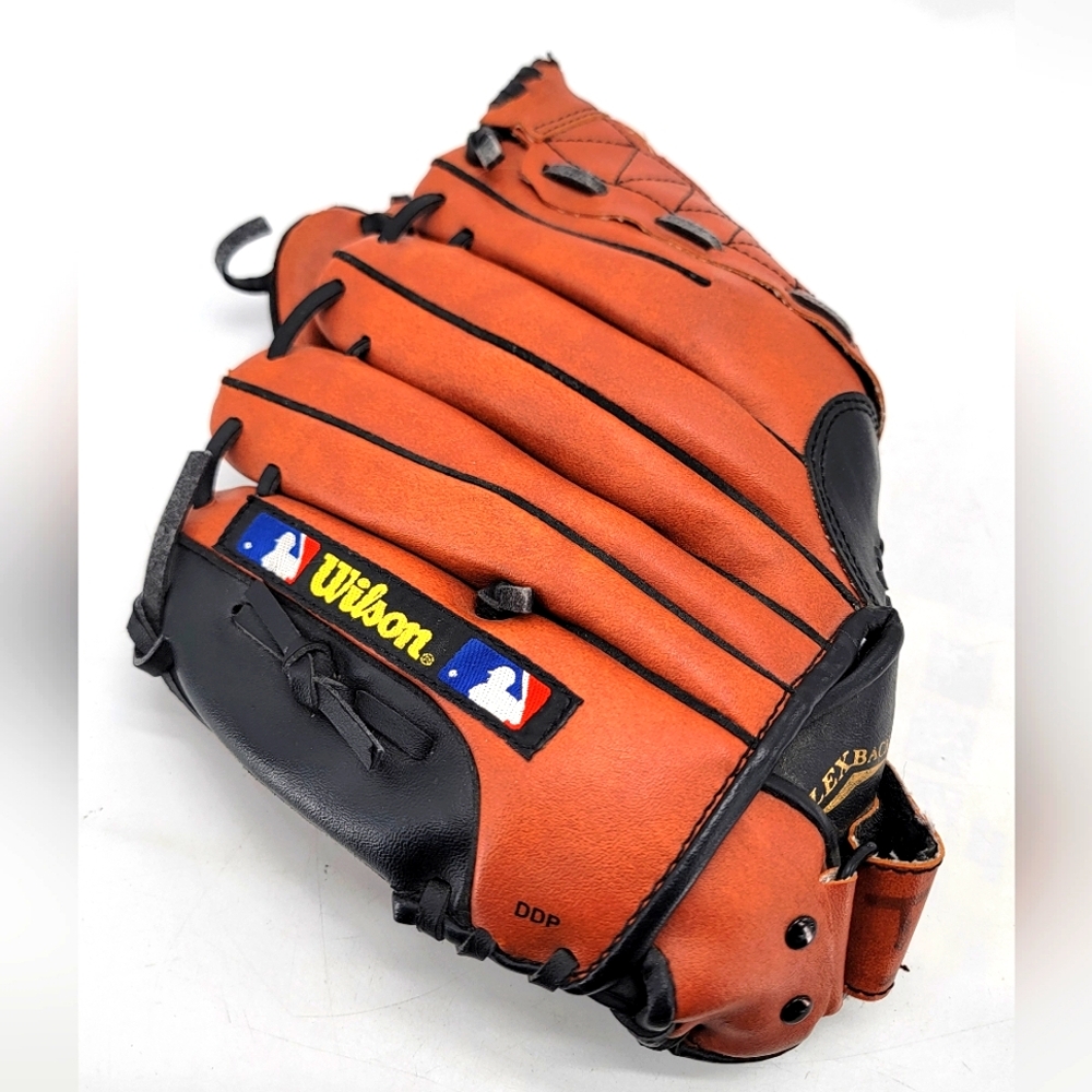 Wilson A2457 Kerry Wood Baseball Glove 11.5" Advisory Staff Dual Hinge Youth RHT